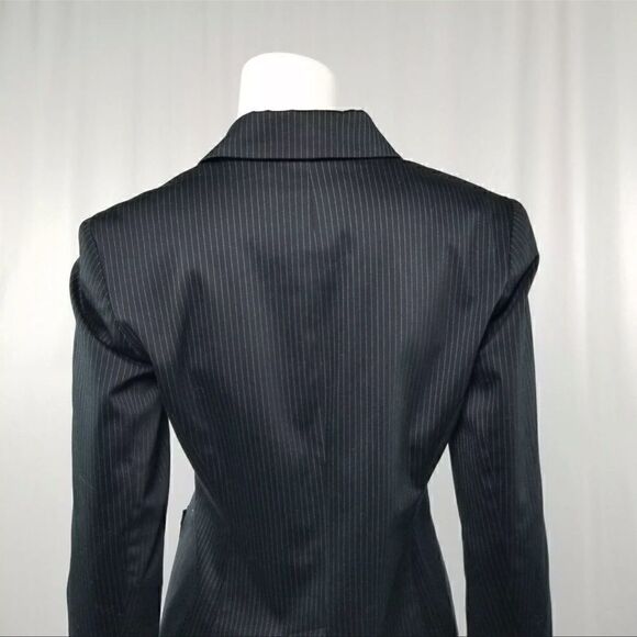 Merona Womens Size 2 Black White Pinstriped 2 Button Career Blazer Jacket - Picture 8 of 9
